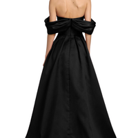 Bridesmaids Viktor Off-The-Shoulder Gown Black