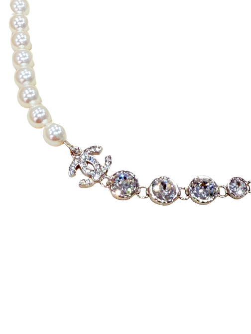 CC Logo Silver Crystal and Pearl Choker Silver