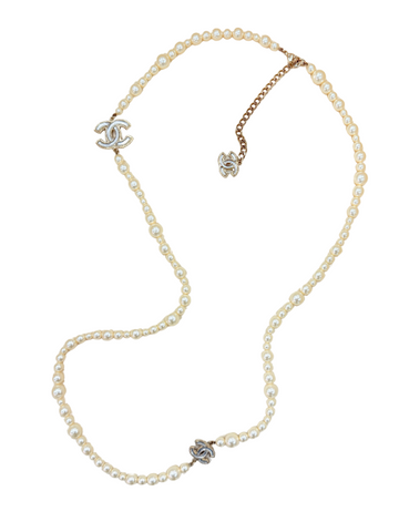 Pearl with CC Logo Long Necklace Lightgold